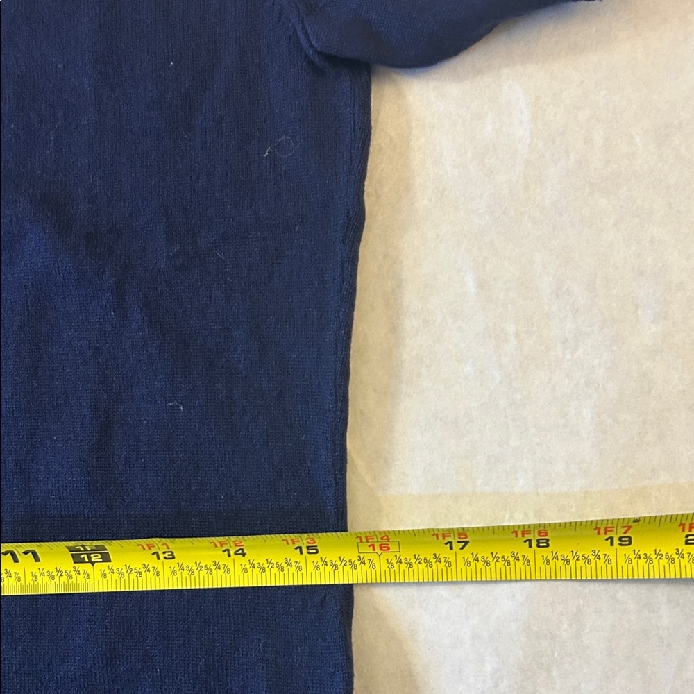 Bill Blass Navy Knit Pullover Sweater Set - Picture 10 of 16